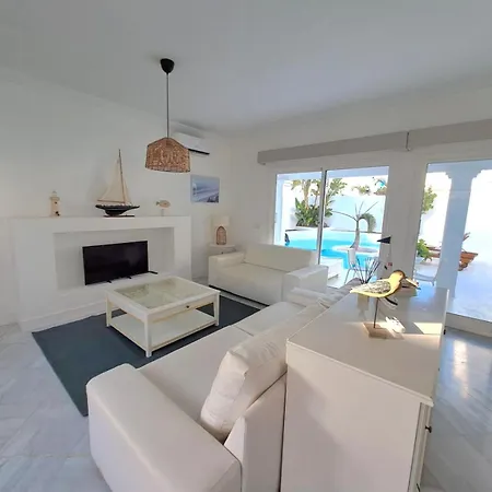 Villa Veaco Bahiazul With Private Pool